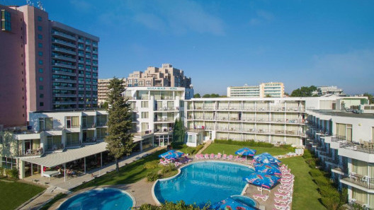Slnečné pobrežie - Flamingo Beach Hotel 3* Polpenzia+ s dopravou