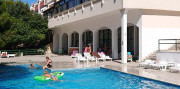 Týždeň v Karlobagu s dopravou a plnou penziou - Hotel Zagreb 3*