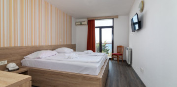 Týždeň v Karlobagu s dopravou a plnou penziou - Hotel Zagreb 3*