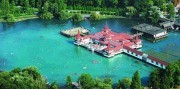 Termálne jazero Hévíz alebo kúpanie na Balatone
