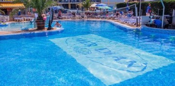 Slnečné pobrežie - Smartline Meridian Hotel 4* Polpenzia s letenkou