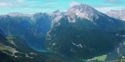 Orlie hniezdo a jazero Königsse