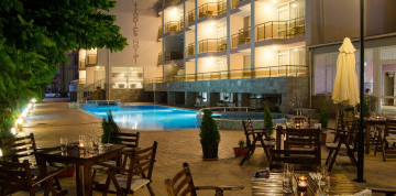 Sveti Vlas - Tropics Hotel 3* All-Inclusive s letenkou