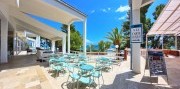 Relax pri Trogire na Jadranskom pobreží s dopravou a all inclusive
