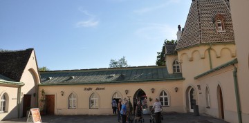 Zámok v Laxenburgu s plavbou a čokoládovňa