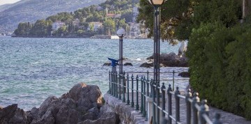 Leto pri mori v Chorvátskej Opatiji