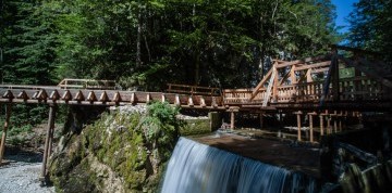 Mendlingtal a Wasserlochklamm – tiesňavy a vodopády Rakúska