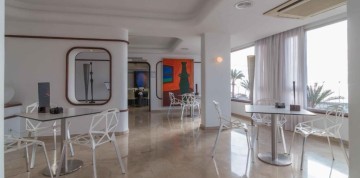 Alicante - Hotel Albahía 3*** s raňajkami letecky z Bratislavy