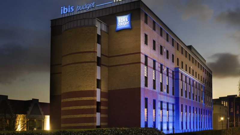 ibis Budget Brussels Airport & Hotel Campanile Amersfoort