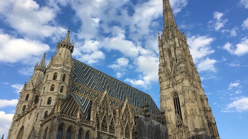 Výpredaje v Shopping City a rímske kúpele v Baden bei Wien