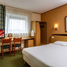 ibis Budget Brussels Airport & Hotel Campanile Amersfoort