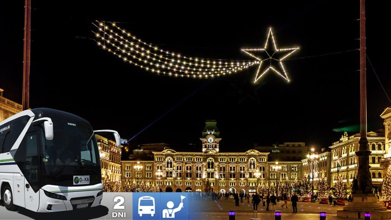 Advent v čarovnom prístavnom Terste v Taliansku