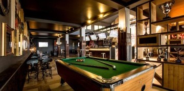 Týždeň pri Trogire s dopravou a raňajkami - hotel Amadria 4*