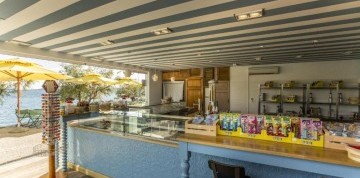 Týždeň pri Trogire s dopravou a raňajkami - hotel Amadria 4*