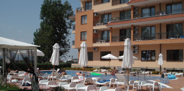 Slnečné pobrežie - Happy Apartmánový Hotel s letenkou