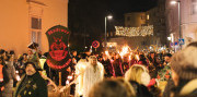 Beh čertov v Badene a adventný zámok Schloss Hof