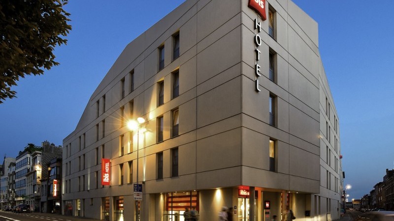 IBIS Sint Niklaas & IBIS Schipol Amsterdam Airport