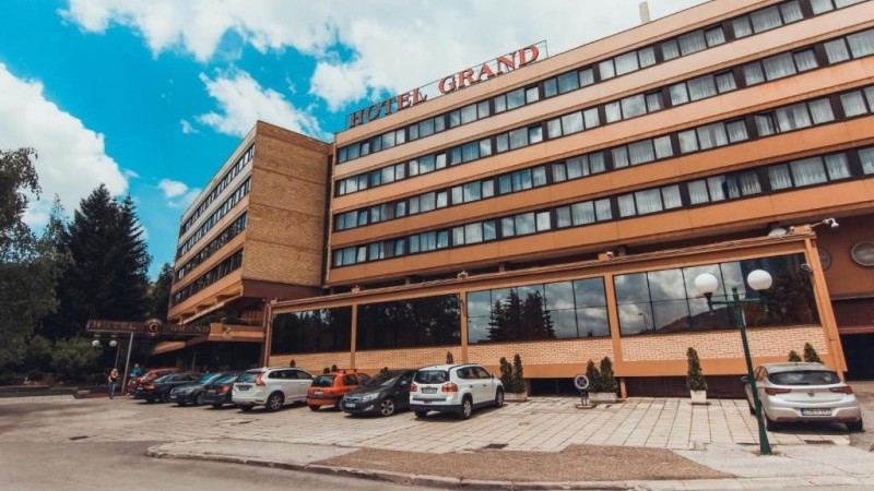 Hotel Grand Sarajevo & Nikica Kozina