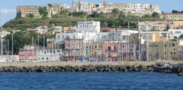 Krásy Kampánie a ostrovy