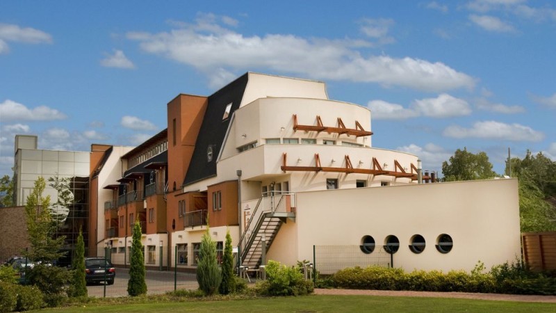 Holiday Beach Budapest Wellness & Conference Hotel 4****