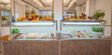Týždeň na Makarskej riviére s dopravou a polpenziou - hotel Horizont 4*