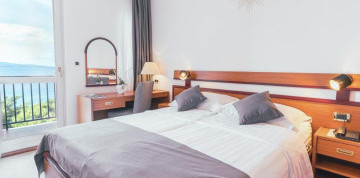 Týždeň na Makarskej riviére s dopravou a polpenziou - hotel Horizont 4*