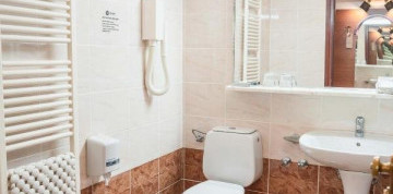 Týždeň na Makarskej riviére s dopravou a polpenziou - hotel Horizont 4*