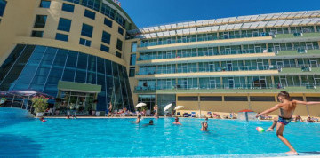 Slnečné pobrežie - hotel Ivana Palace 4* s raňajkami a s dopravou