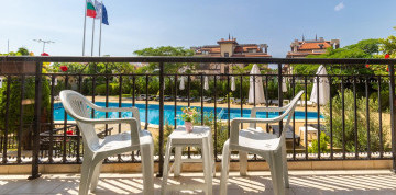 Sveti Vlas - hotel Julia 3* s raňajkami a s letenkou