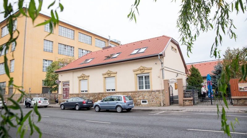 Karin Hotel & Apartman