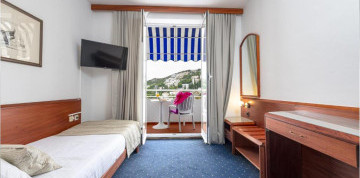 Dubrovnik - Hotel Komodor 3* s polpenziou letecky z Viedne