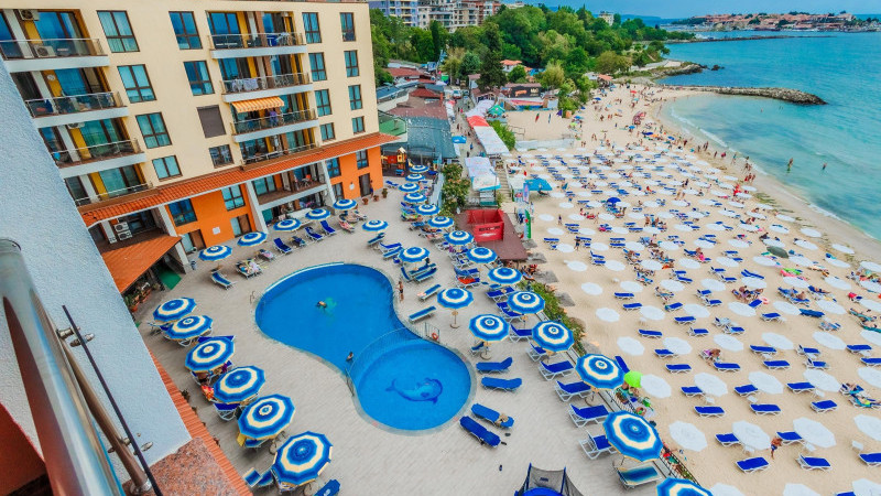 Mirage 4* Hotel