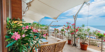 Nessebar - hotel Mirage 4* s raňajkami a s dopravou