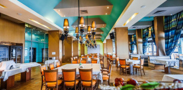 Nessebar - hotel Mirage 4* s raňajkami a s dopravou