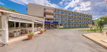 Slnečné pobrežie - Pliska hotel 3* s raňajkami a s letenkou