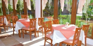 Slnečné pobrežie - Hotel Yavor Palace 4* All Inclusive s letenkou