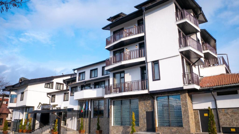 Riverside Boutique Hotel