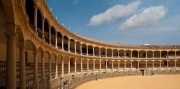 Malaga a Gibraltar – kontrasty Stredomoria letecky