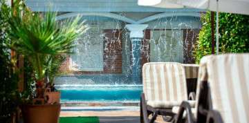 Primorsko - hotel Siena Palace 4* s raňajkami a s letenkou