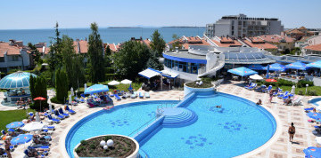 Sveti Vlas - hotel Sineva Park 4* s All Inclusive a s dopravou