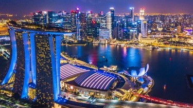 Singapur očarí modernou architektúrou aj exotickou atmosférou
