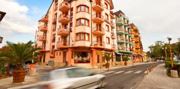 Pomorie - St. George Hotel & Medical Spa 4* s raňajkami a s dopravou