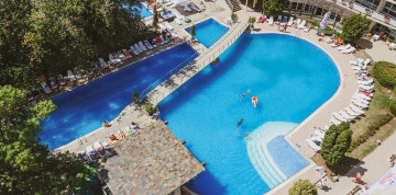 Slnečné pobrežie - Grand hotel Nirvana 4* All Inclusive s letenkou