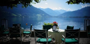 Alpský velikán Grossglockner a jazero Zell am See