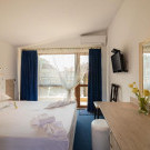 Zeus Hotel