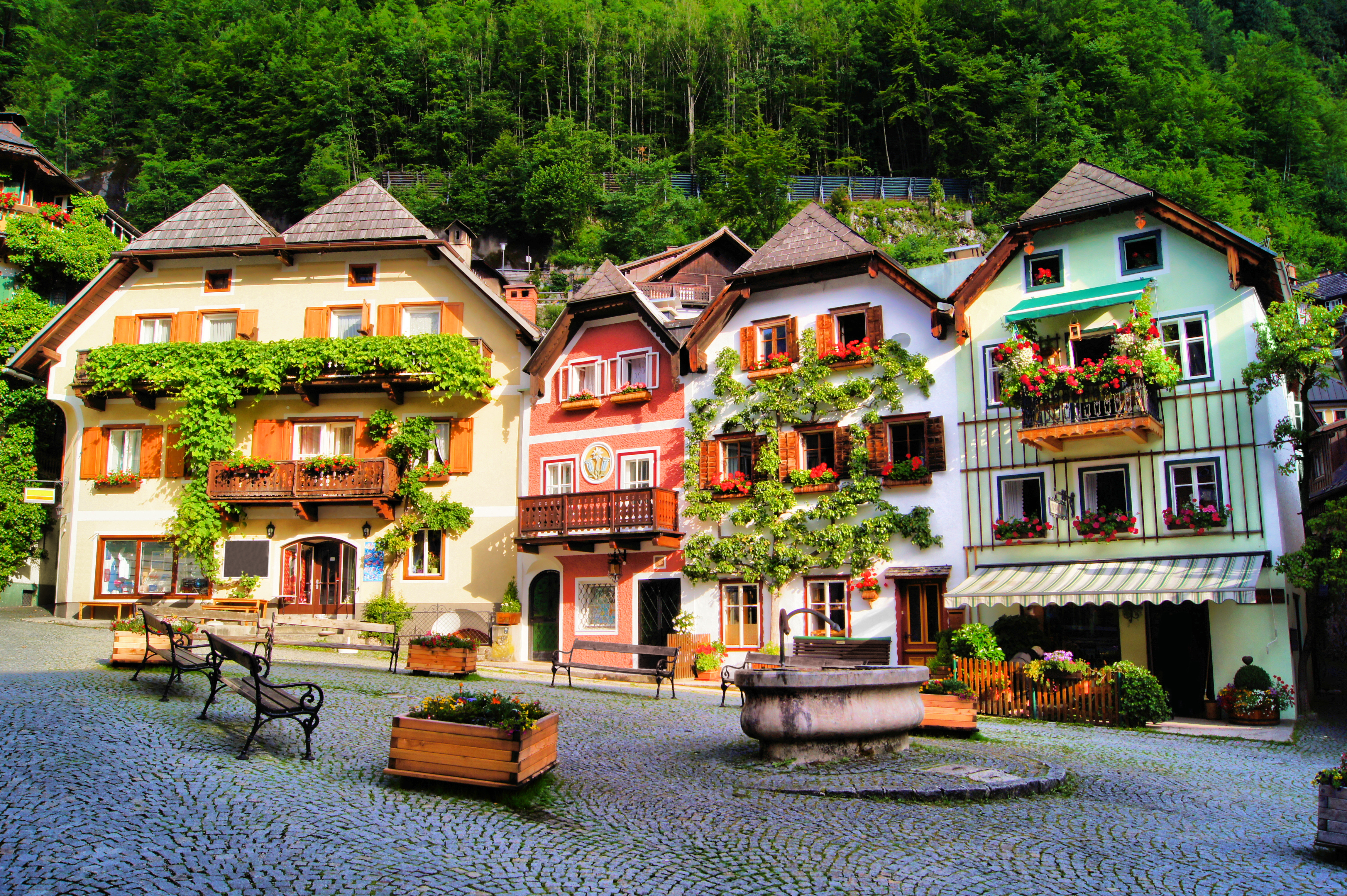 Rakúske a bavorské Alpy - Salzburg, Hallstatt a Königssee.