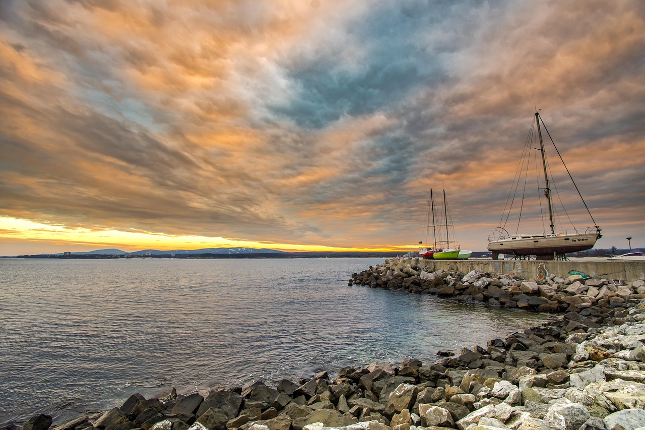 Primorsko - hotel Orios 3* s All Inclusive a s dopravou.