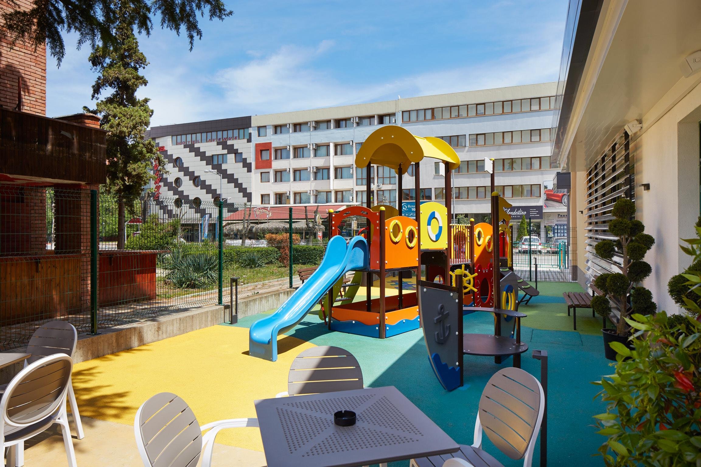 Slnečné pobrežie - Hotel Diamond 4* s All Inclusive a s dopravou.