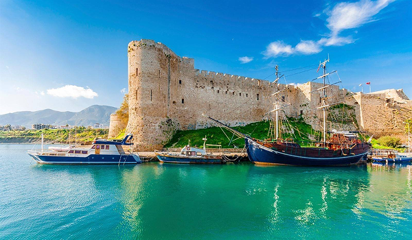 Cyprus patrí medzi najkrajšie dovolenkové destinácie Stredomoria.