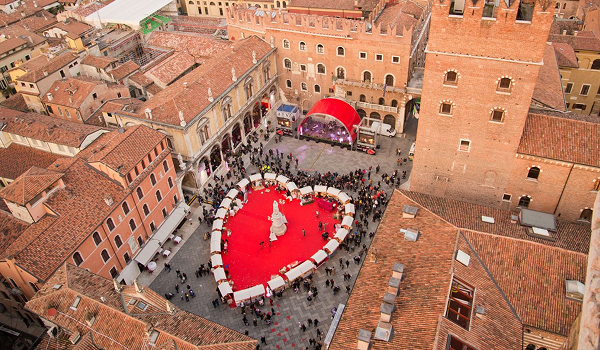 Pohľad na mesto Verona, Taliansko.